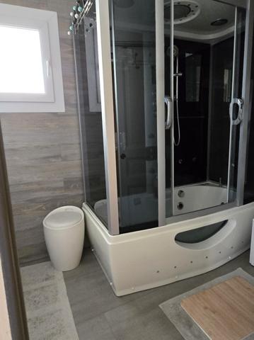 Maison lumineuse avec garage, terrasse et vue exceptionnelle