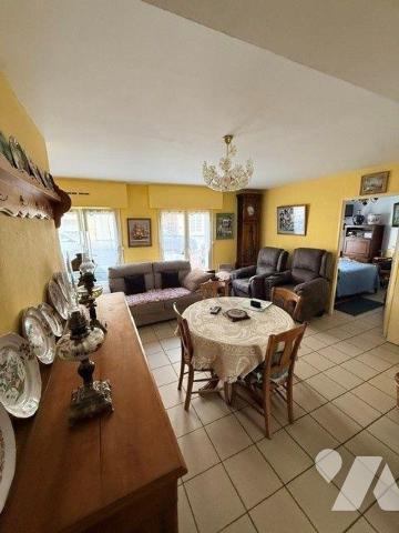 Appartement à vendre à Hesdin-la-Forêt (62140) en Pas-de-Calais (62)

À vendre, appartement d...