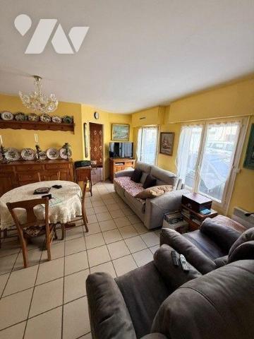 Appartement à vendre à Hesdin-la-Forêt (62140) en Pas-de-Calais (62)

À vendre, appartement d...