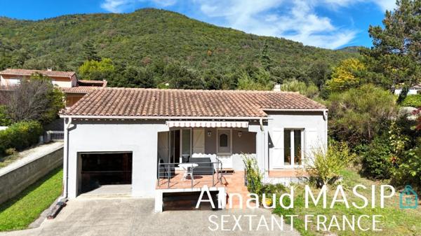 VILLA PLAIN PIED 4F, 3 CHAMBRES AVEC TERRASSES, JARDIN ET GARAGE, EMPLACEMENT CALME