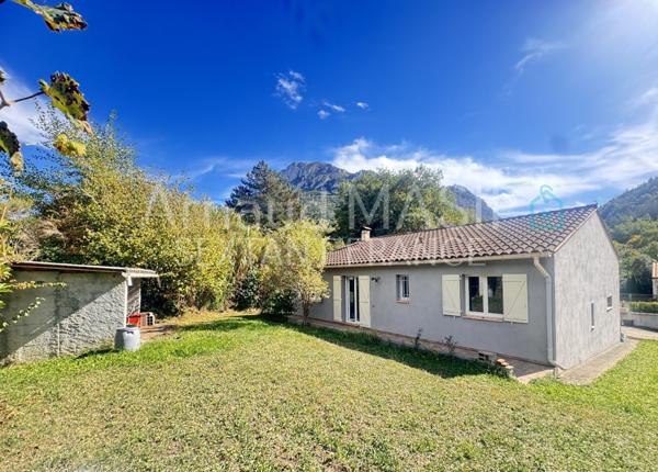 VILLA PLAIN PIED 4F, 3 CHAMBRES AVEC TERRASSES, JARDIN ET GARAGE, EMPLACEMENT CALME