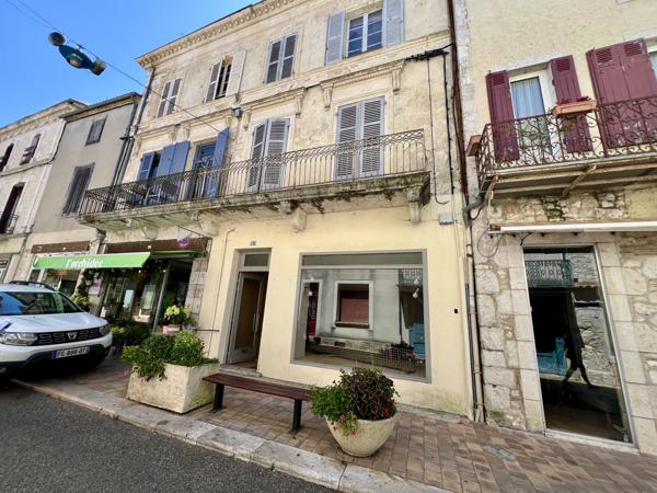 Immeuble à vendre à Castillonnès (47330) - Lot-et-Garonne