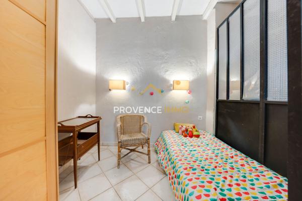 Pertuis (84120) Maison de village T3 - 87m² - Pertuis centre