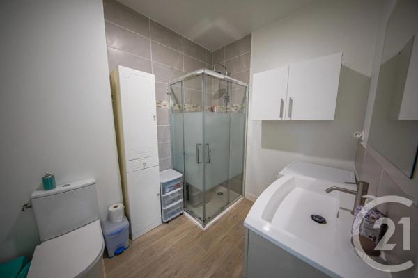 Maison à vendre  6 pièces - 108,04 m 2   ST MEDARD EN JALLES  - 33
