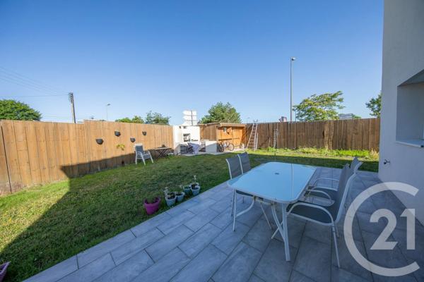 Maison à vendre  6 pièces - 108,04 m 2   ST MEDARD EN JALLES  - 33