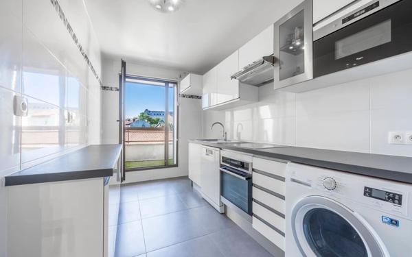 Appartement à vendre    3 pièces • 70,10 m2 Le Kremlin-Bicêtre