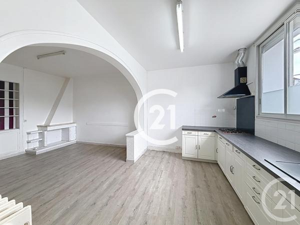 Maison à vendre  4 pièces - 91 m 2   COGNAC  - 16