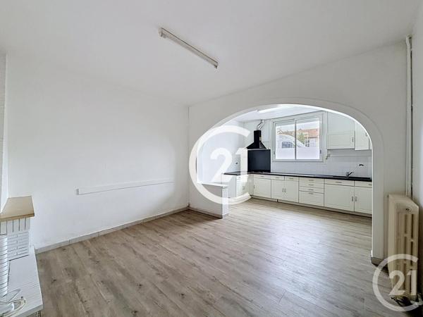 Maison à vendre  4 pièces - 91 m 2   COGNAC  - 16