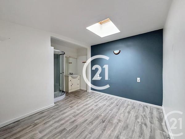 Maison à vendre  4 pièces - 91 m 2   COGNAC  - 16