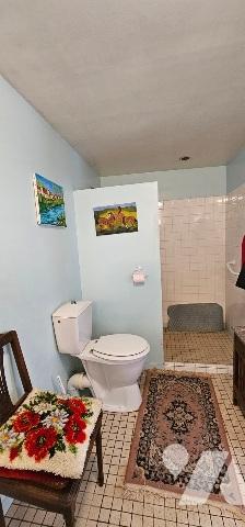 centre bourg, maison de village jumelée par pignons dur 2 niveaux 120 m² hab - 3 chambres