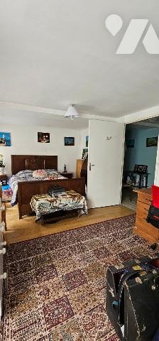 centre bourg, maison de village jumelée par pignons dur 2 niveaux 120 m² hab - 3 chambres