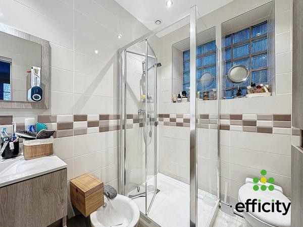 Maison 7 pièces - 140 m²