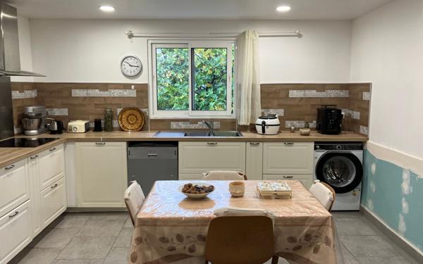 Maison à vendre    5 pièces • 110 m2 Le Bourget