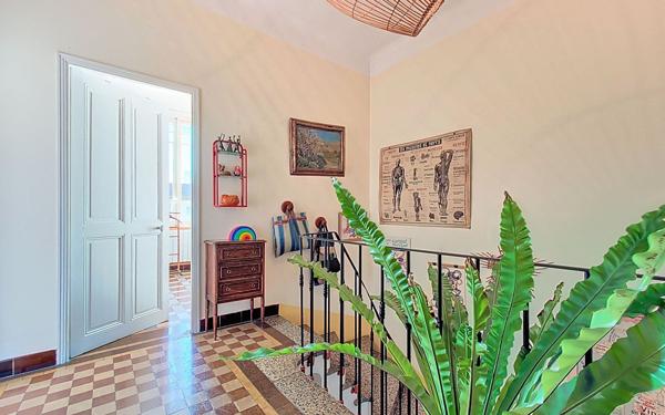 Maison à vendre    4 pièces •  Avignon