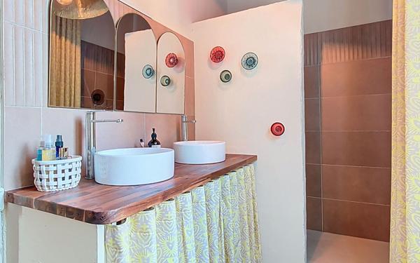 Maison à vendre    4 pièces •  Avignon