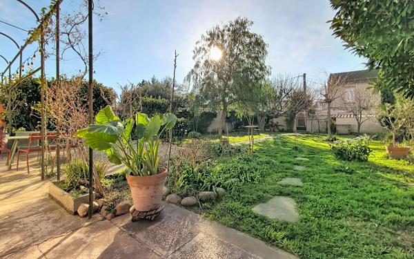 Maison à vendre    4 pièces •  Avignon