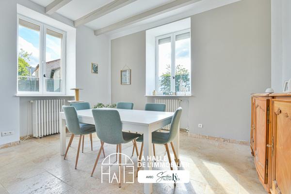Maison
         8 pièces
        - 171 m² Exclusivité 298 200 € *