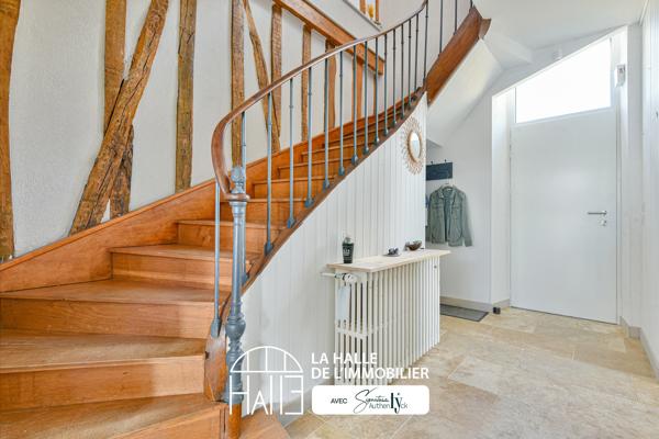 Maison
         8 pièces
        - 171 m² Exclusivité 298 200 € *