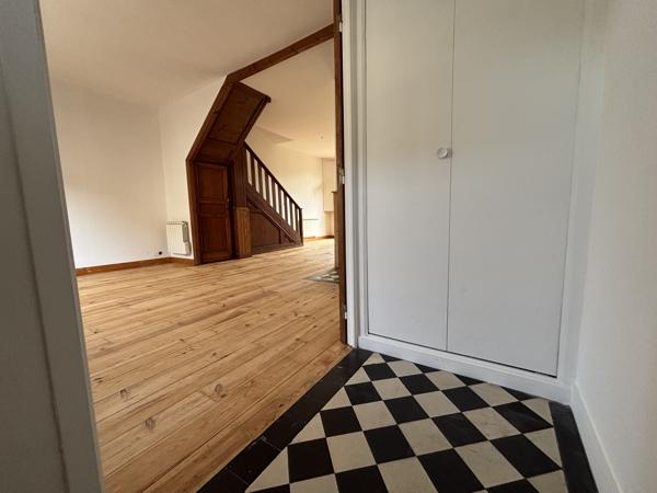 Maison
         3 pièces
        - 72 m² 395 000 € *