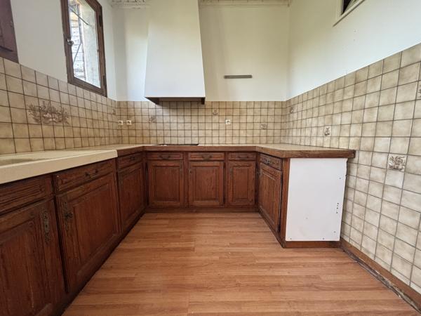 Maison
         3 pièces
        - 72 m² 395 000 € *