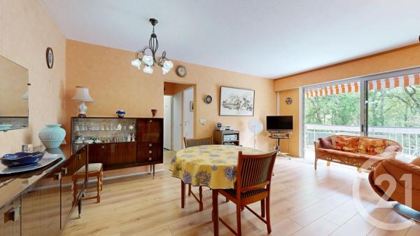 Appartement T3 à vendre  3 pièces - 67 m 2   ANGLET  - 64