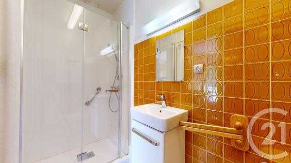 Appartement T3 à vendre  3 pièces - 67 m 2   ANGLET  - 64