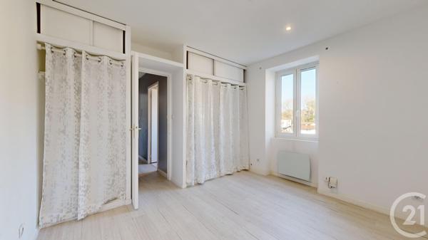 Appartement T3 à vendre  3 pièces - 64,70 m 2   BIARRITZ  - 64