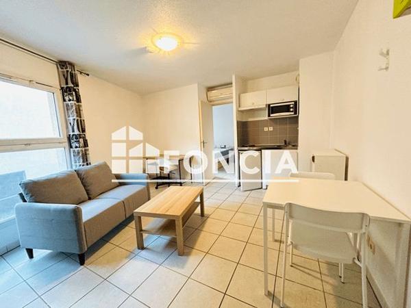 Location Appartement 2 pièces 32.5 m² - BOULEVARD DU 11 NOVEMBRE 1918 Toulon 83000