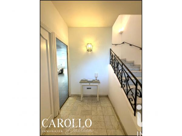 Maison à vendre 6 pièces 211 m² Carcassonne