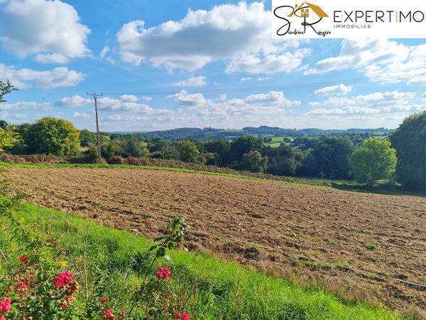 Sainte-Christine (63390) Maison à Sainte-Christine de 106 m² sur 13180 m² de terrain attenant