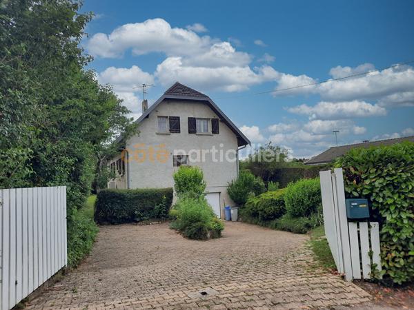Vente
                Maison138 m² - 6 Pièces -
                    DOLE (39100)