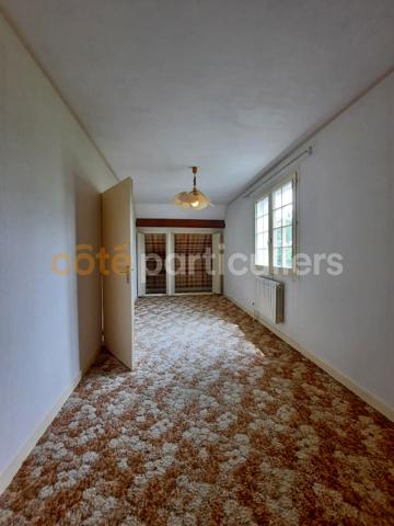 Vente
                Maison138 m² - 6 Pièces -
                    DOLE (39100)