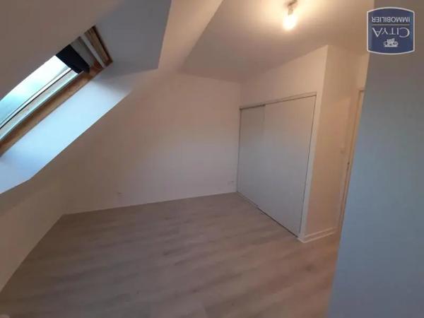 Appartement à louer 3 pièces 59.82m² Verrières-en-Anjou (49112)