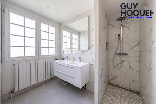 Maison Vert Saint Denis 6 pièces 130 m2 sur SOUS-SOL TOTAL