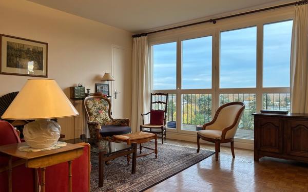 Appartement à vendre    3 pièces • 69,18 m2 Compiègne