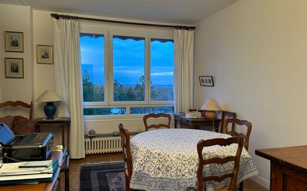 Appartement à vendre    3 pièces • 69,18 m2 Compiègne