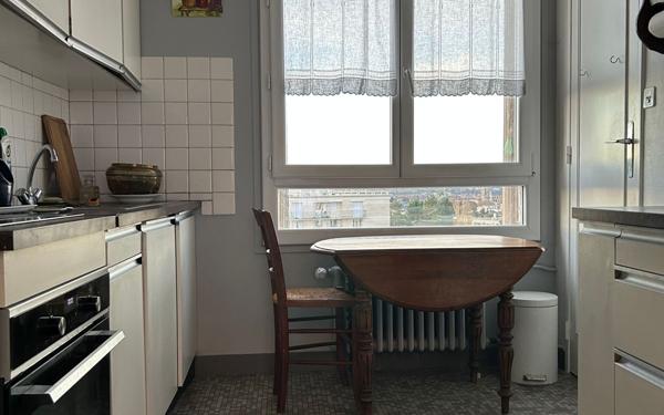 Appartement à vendre    3 pièces • 69,18 m2 Compiègne