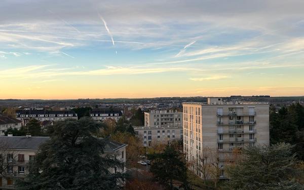 Appartement à vendre    3 pièces • 69,18 m2 Compiègne