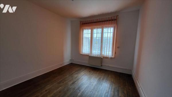 Appartement de 56 m² - 2 chambres en ville.