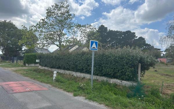 Terrain à vendre    Donges