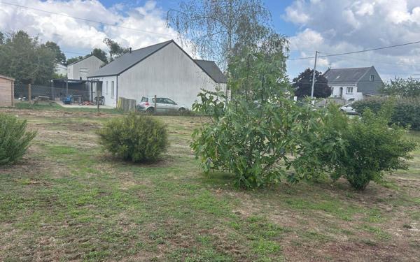 Terrain à vendre    Donges