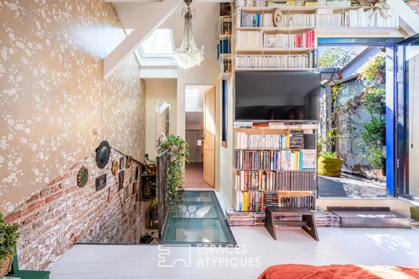 Duplex en dernier étage sur cour avec terrasse