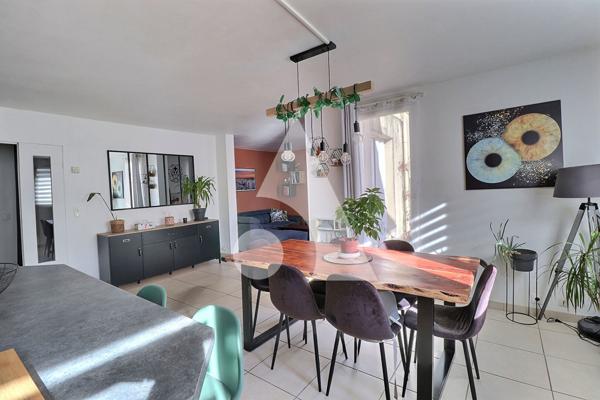 Appartement 5 pièces 105.79 m2