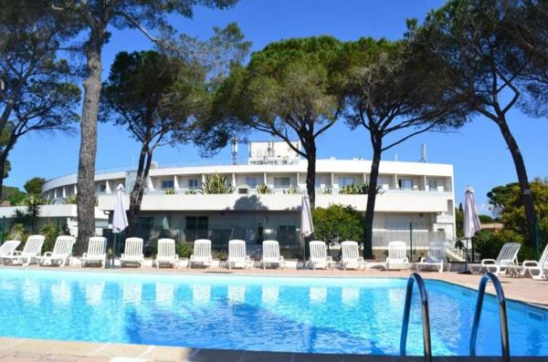 INVESTISSEMENT LOCATIF  FREJUS - Résidence Zenitude Hôtel-Résidences La Tour de Mare**** -  6,81%  de rentabilité.