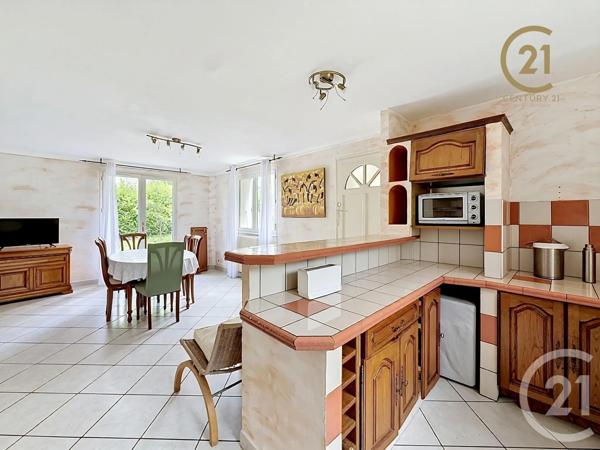 Maison à vendre  4 pièces - 83,81 m 2   BRIGNAIS  - 69