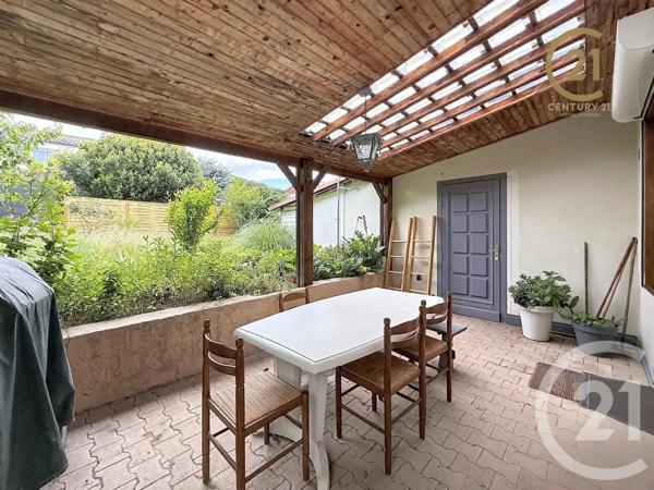 Maison à vendre  4 pièces - 83,81 m 2   BRIGNAIS  - 69