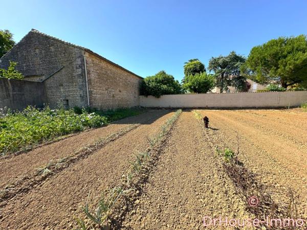 Maison à vendre 1 pièce de 110 m²