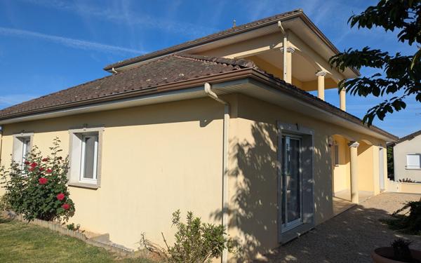 Maison à vendre    5 pièces •  Saint-Just-le-Martel