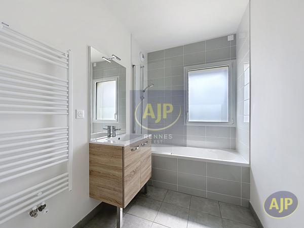 Vente appartement Rennes : 327 076 € - AJP Immobilier Rennes Est