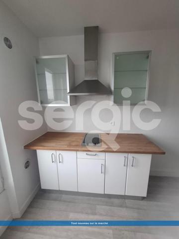 Location 2 Pieces 23 94600 Choisy Le Roi 67 9224 02 0113